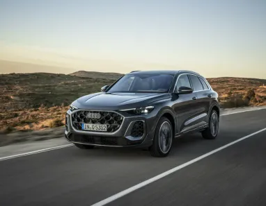 Audi показала новый Q5 2025: как изменился премиальный кроссовер (фото)