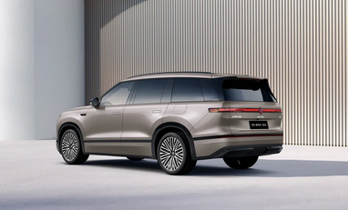 Крупнейший кроссовер Volkswagen на 500 сил вышел на рынок (фото)