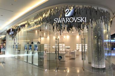 Swarovski полностью прекращает свою деятельность в россии