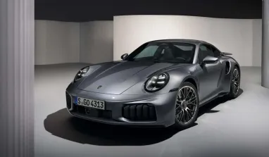 Представлено найшвидший Porsche 911 в історії (фото)