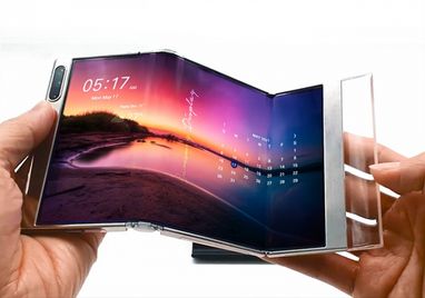Samsung показала гибкий S-образный экран и складной дисплей