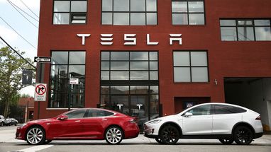 Tesla нарастила производство электрокаров — за последние три месяца выпустила 365 тысяч