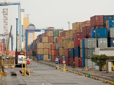 Вымогали $25 тыс. На Одесской таможне разоблачили очередные коррупционные схемы