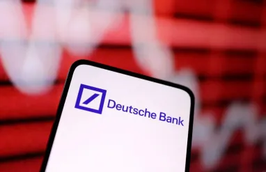 Вперше за п'ять місяців: акції Deutsche Bank обрушилися майже на 15%