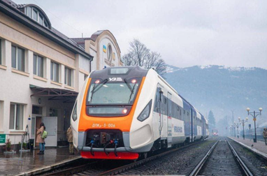 Україну та ЄС зʼєднає надшвидкісна залізниця — терміни