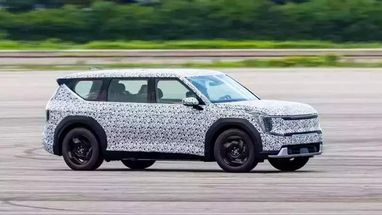 Kia анонсировала характеристики электрического внедорожника EV9