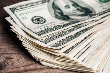 Среднегодовой курс гривны к доллару в 2026 году ожидается на уровне 44,5 грн/долл.