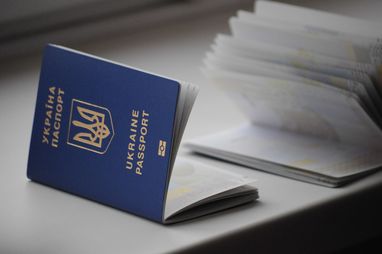 В паспорте или документе допустили описку по фамилии: как исправить