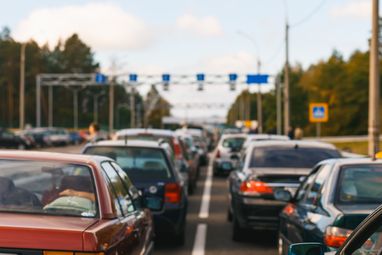 Уровень доходов влияет на решение по использованию автомобиля