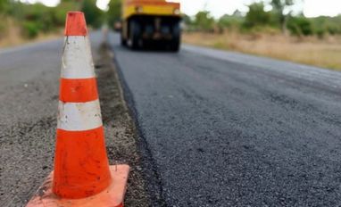 Подрядчиков и инженеров САД подозревают в завладении 121 миллионом на ремонтах дорог