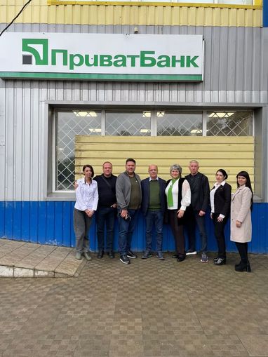 Команда ПриватБанку продовжує відновлення мережі на Харківщині - голова правління Герхард Бьош