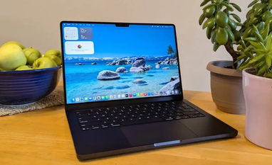 Apple MacBook Pro 14″ (M<sup><small>5</small></sup>)