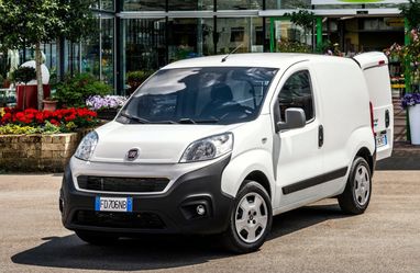 Топ-7 кращих комерційних фургонів у продажу
