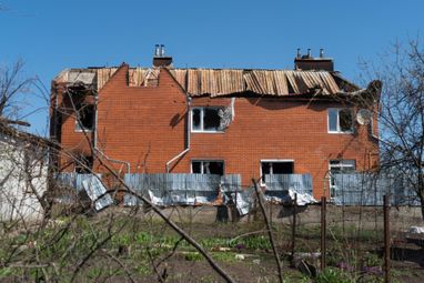 Поврежденное из-за войны жилье