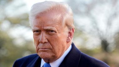 Трамп анонсував указ про зниження цін на рецептурні ліки