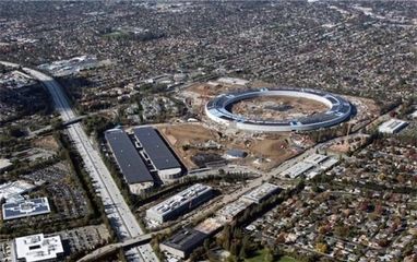 Появились фото "космического офиса" Apple изнутри (фото)