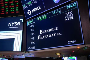 Berkshire Hathaway Уоррена Баффета продала 10 миллионов акций Apple
