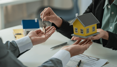 Украина законодательно расширит Единую базу данных операций с недвижимостью до конца года — программа с МВФ