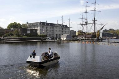 В каналах Амстердама тестируют беспилотные электрические лодки