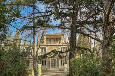 В Європі розпродають закинуті замки: 5 найпопулярніших пропозицій