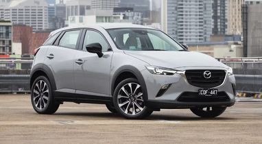 Mazda обнародовала цены на обновленный кроссовер CX-3