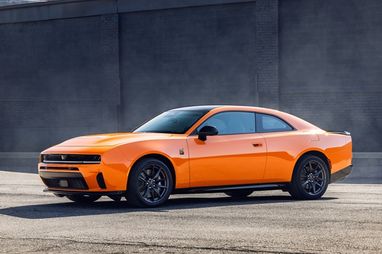 Dodge представил бензиновый Charger (фото, видео)