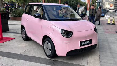 Wuling випустила бюджетний мініелектрокар (фото)