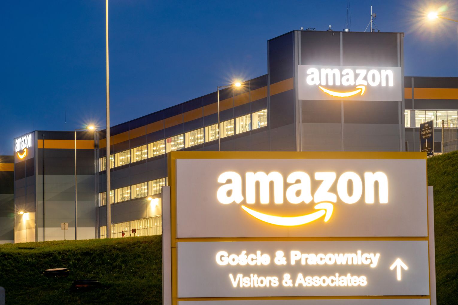 Amazon вперше в історії досягла капіталізації $3 трлн