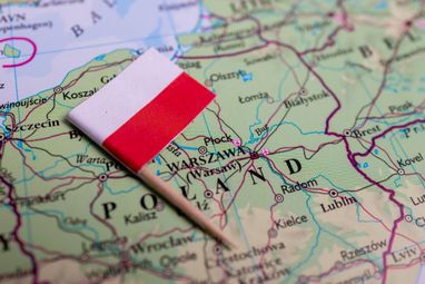 Кому сложнее всего найти работу в Польше