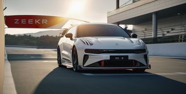 Geely и Volvo показали спортивный электромобиль с большим запасом хода (фото)