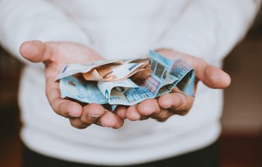 Яка вартість години роботи в ЄС і єврозоні