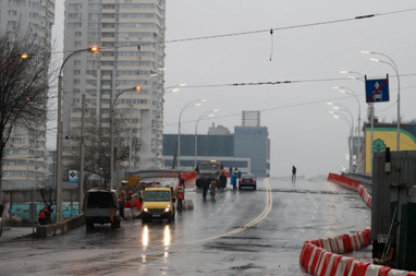 Шулявский мост планируют полностью достроить до лета - Кличко (фото)