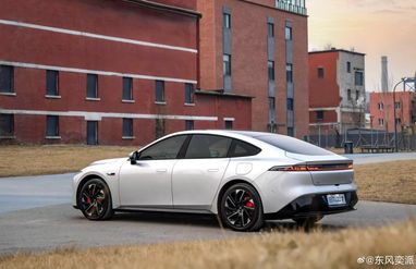 У авто опрацьована аеродинаміка