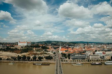 Скільки українців у Словаччині отримують компенсацію на житло