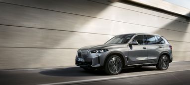 BMW отзывает более 5000 внедорожников X5 из-за подушек безопасности Takata