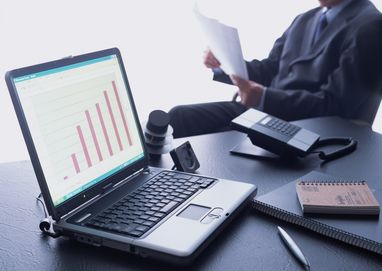 Столичний бізнес закликали повертатися до звичної діяльності