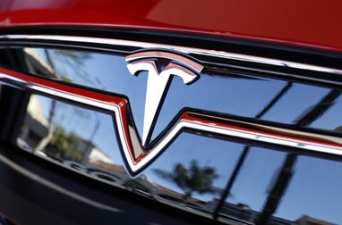 Tesla зарабатывает за каждое проданное авто больше конкурентов