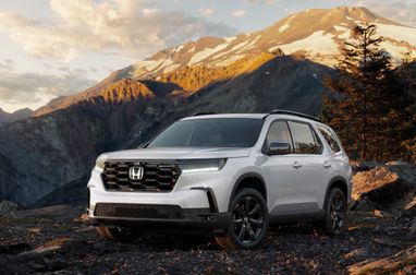 Honda отзывает автомобили Pilot 2025 из-за проблемы с ремнем безопасности