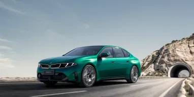 Электромобиль BMW i3 получил удлиненную версию