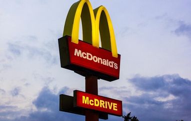 McDonald's у Казахстані закрився через припинення постачань з рф