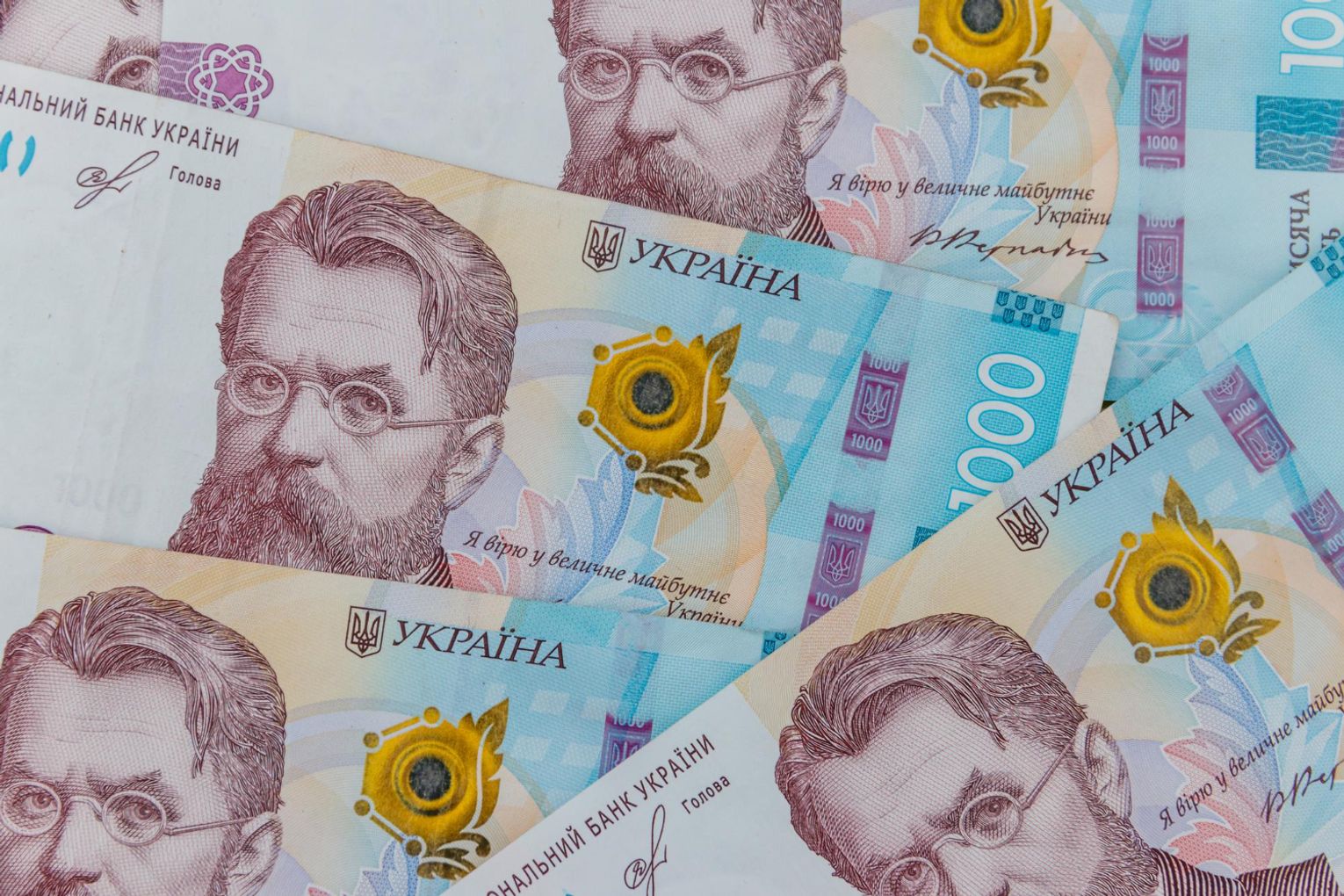 Названо сфери, де зарплату в вакансіях вказують найменше