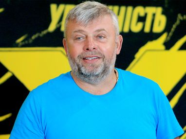 Григорий Козловский передал военным 45-й бригады ВСУ оборудование, которое спасает жизни