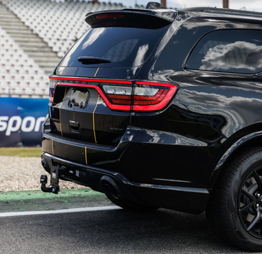 475-сильный семейный внедорожник из США вышел на рынок Европы (фото)