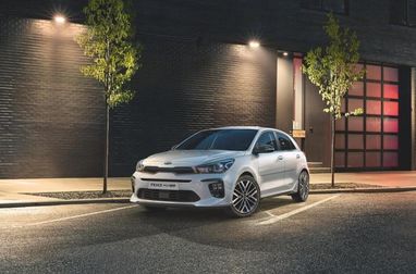 Kia анонсувала гібридний хетчбек Rio (фото)