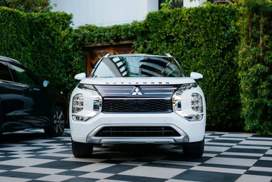Mitsubishi Outlander 2026