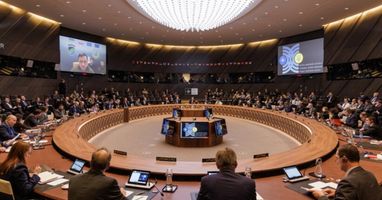 На Совете Украина-НАТО Киеву пообещали в этом году оружия на миллиарды евро