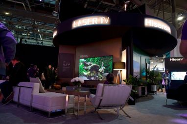Представлено перший у світі лазерний телевізор з роздільною здатністю екрана 8К (відео)