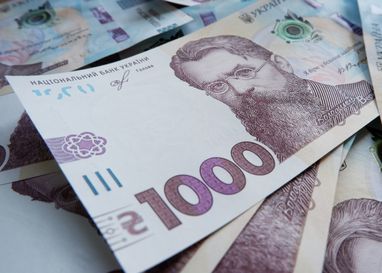 Средняя зарплата для бронирования работников вырастет в 2026 году