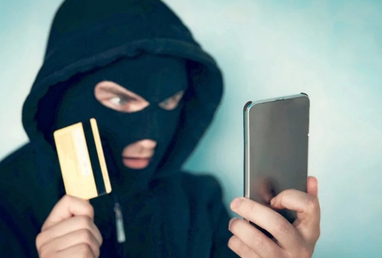 У поліції попередили про схему шахраїв: виплати по 6500 та 13 200 грн (відео)