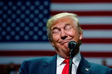 Дональд Трамп инвестировал до $500 тысяч в криптовалюту